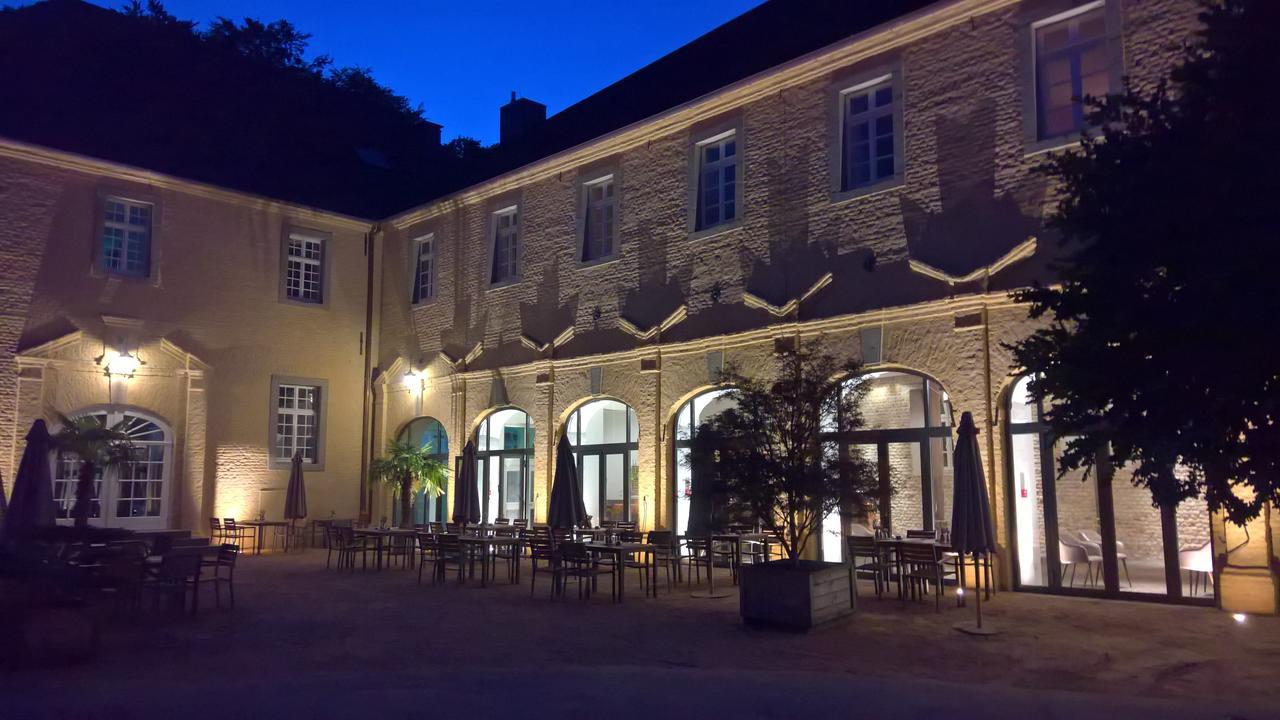 Hotel Schloss Dyck Jüchen Buitenkant foto